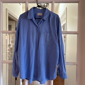 Universal Thread Blue Button-Up Shirt